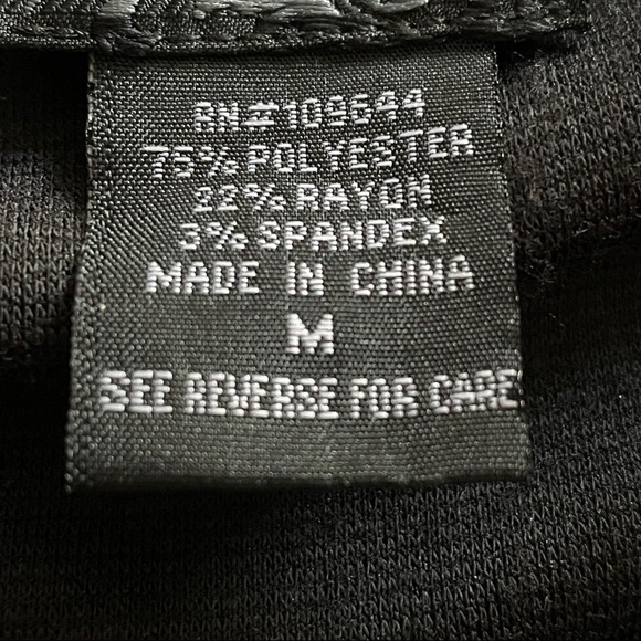 ✅2x Host Pick✅ Daytrip Mini Skirt, Medium - Picture 5 of 6